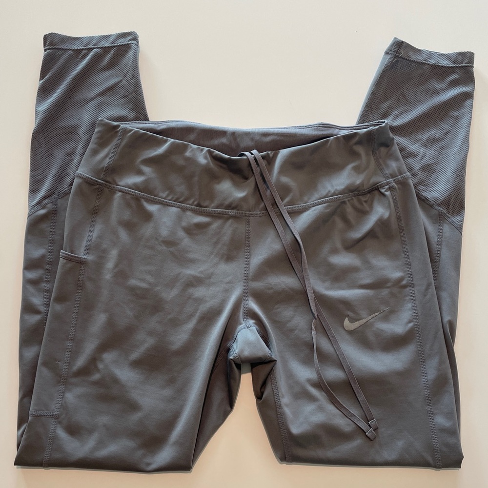 NIKE Dri-Fit Leggings